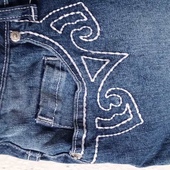 RAVE R4R JEANS WOMAN'S  MNI DENIM SKIRT. SIZE 11. COLOR BLUE. - Picture 16 of 16